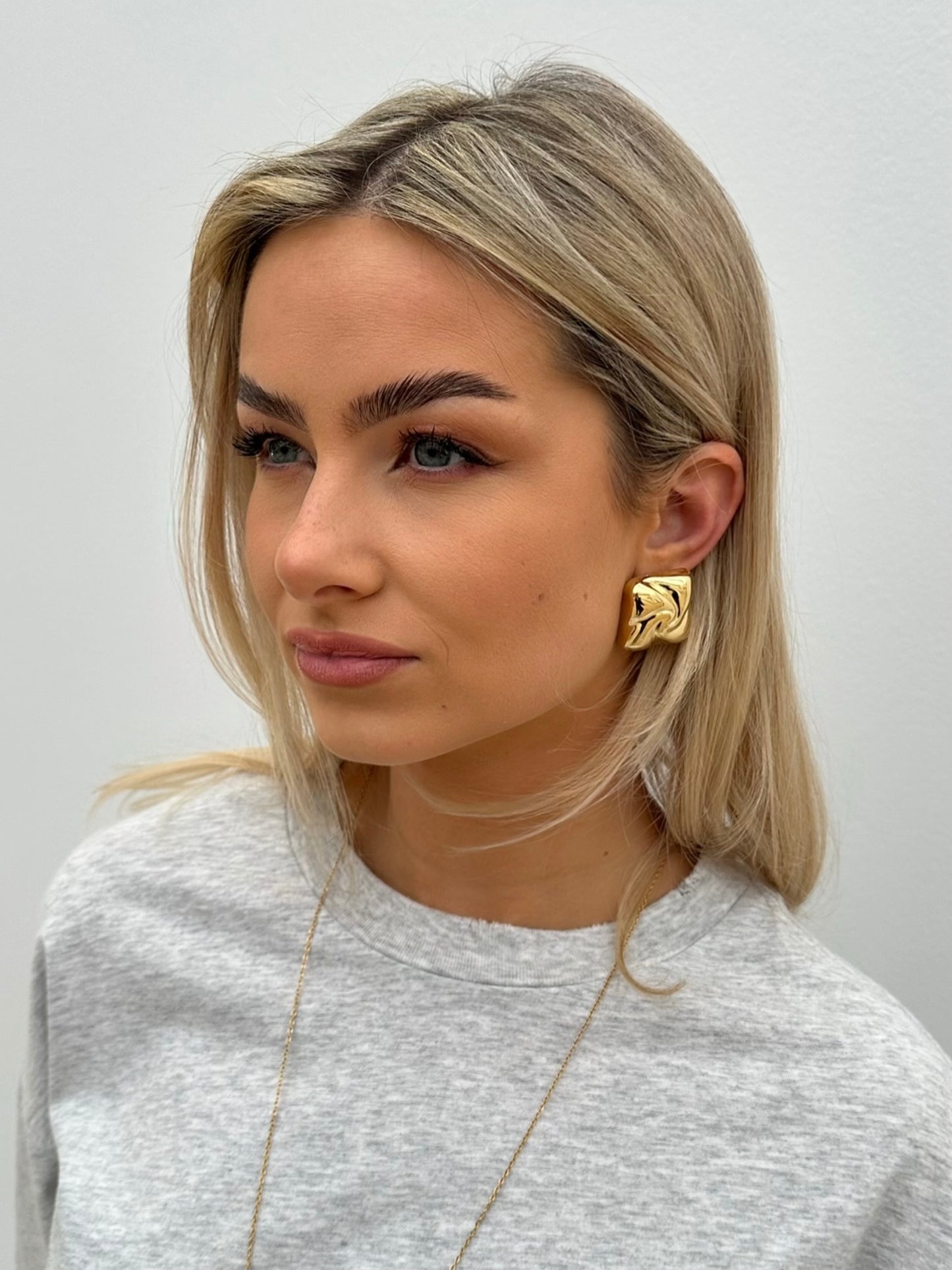 Yanna earring