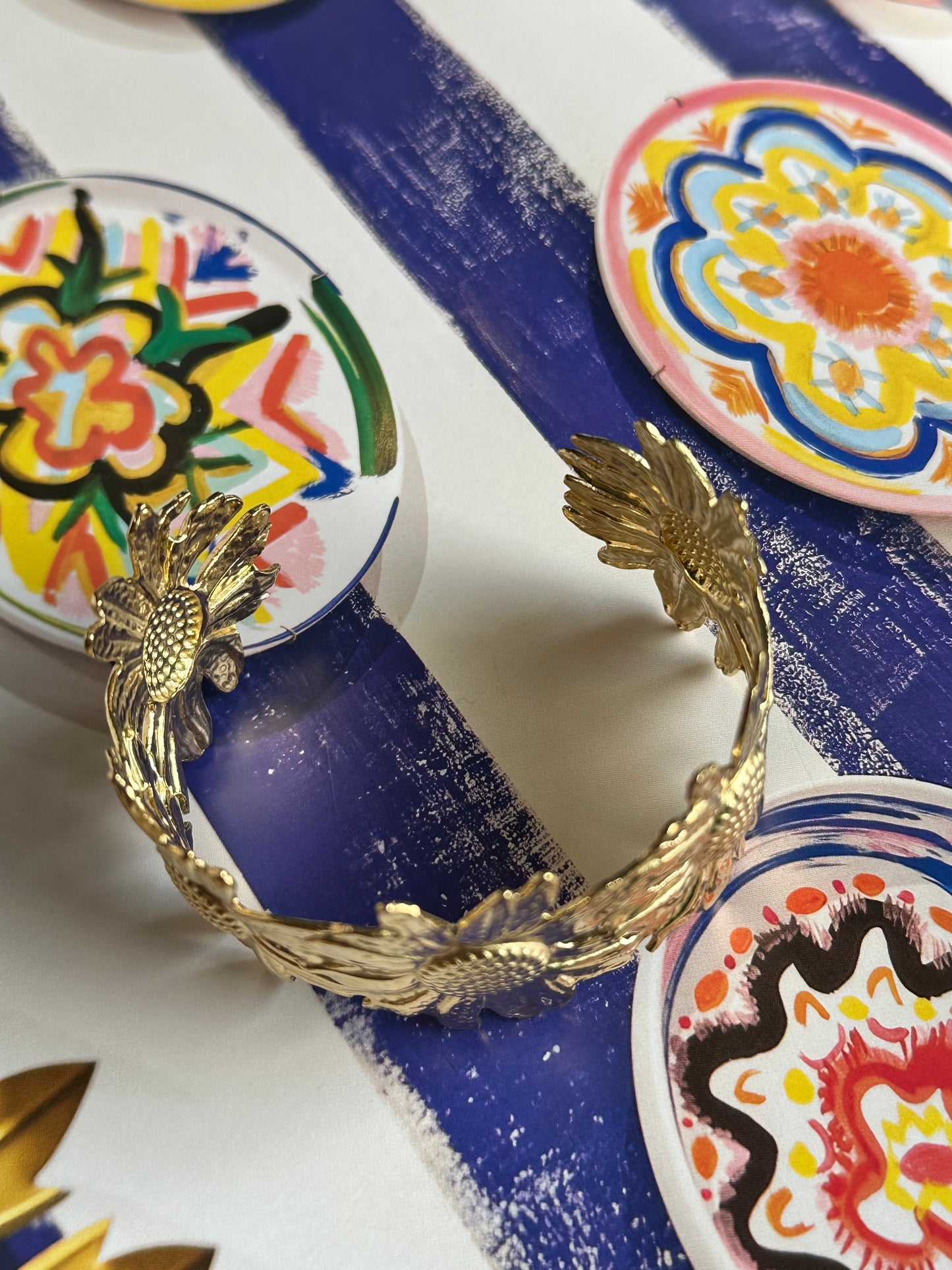 Sunny flower bangle