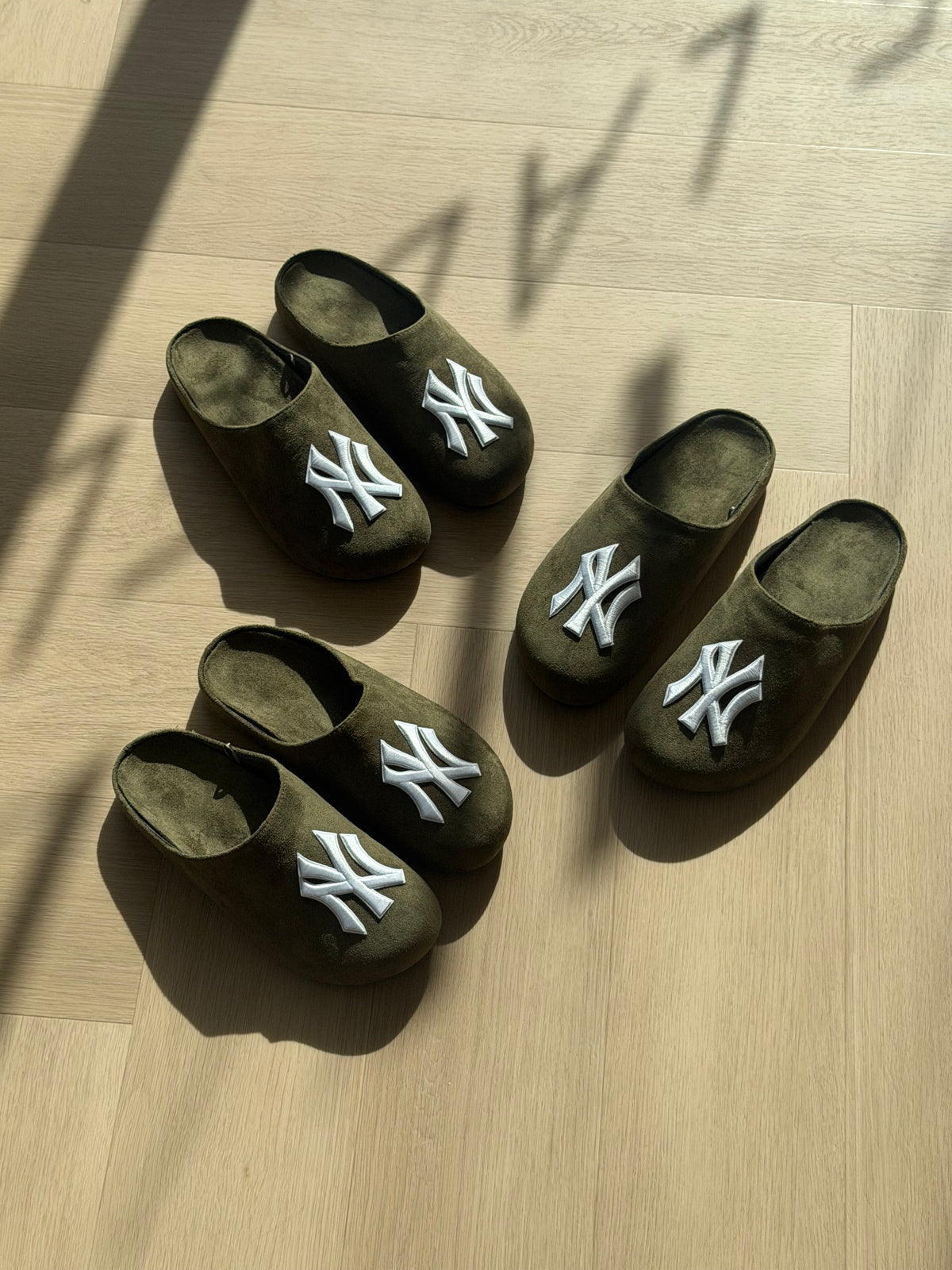 New york yankees clogs