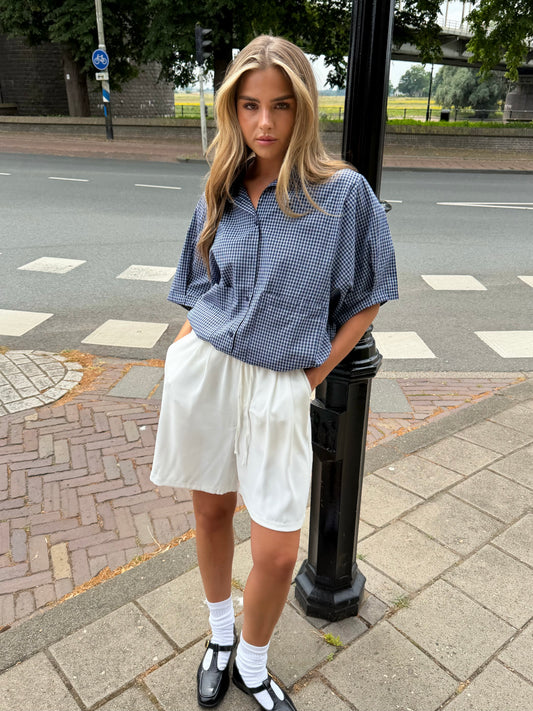 Oliv short