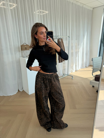 Leo broek