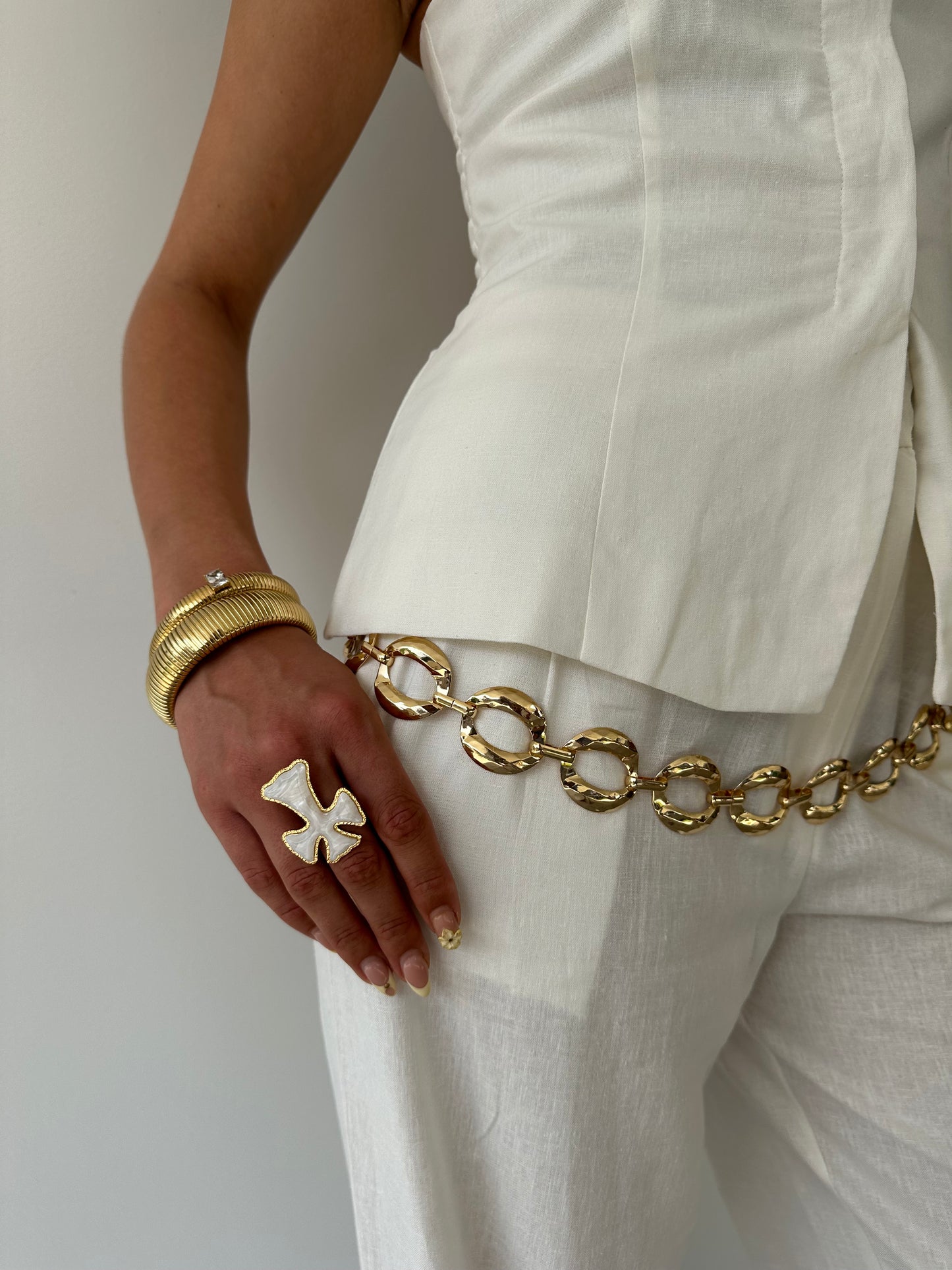 Isadora ring