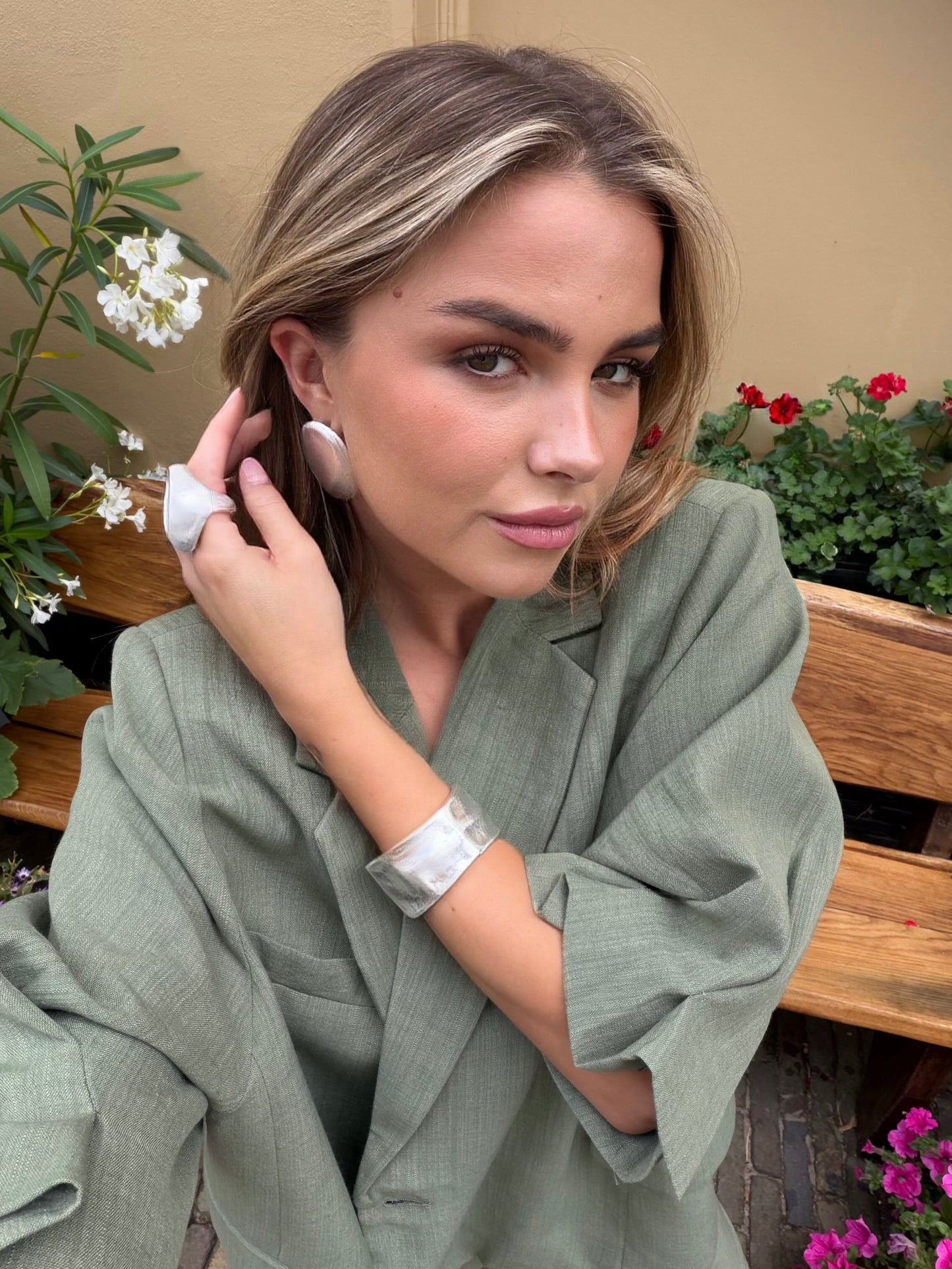 Elira oorbel
