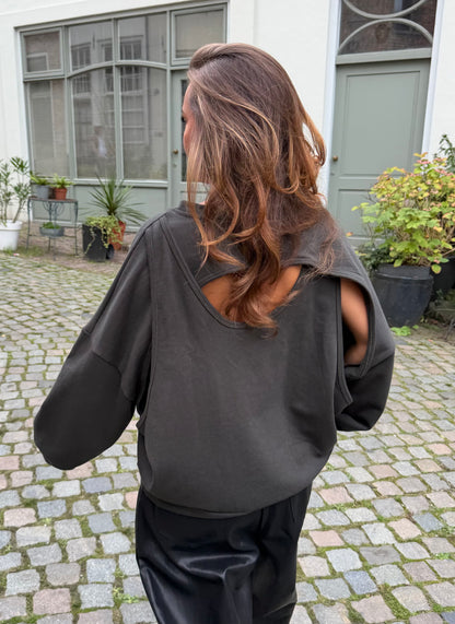 Ravi sweater - army green