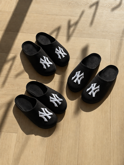 New york yankees clogs