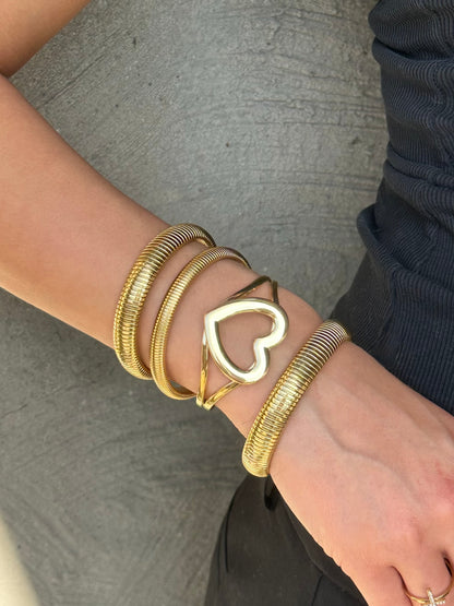 Heart bangle