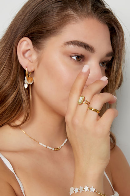 Indigo ring