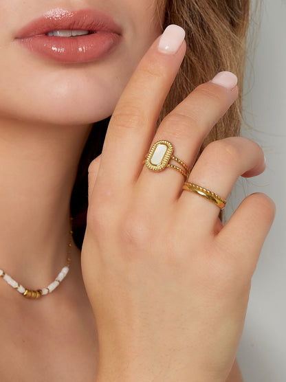 Indigo ring