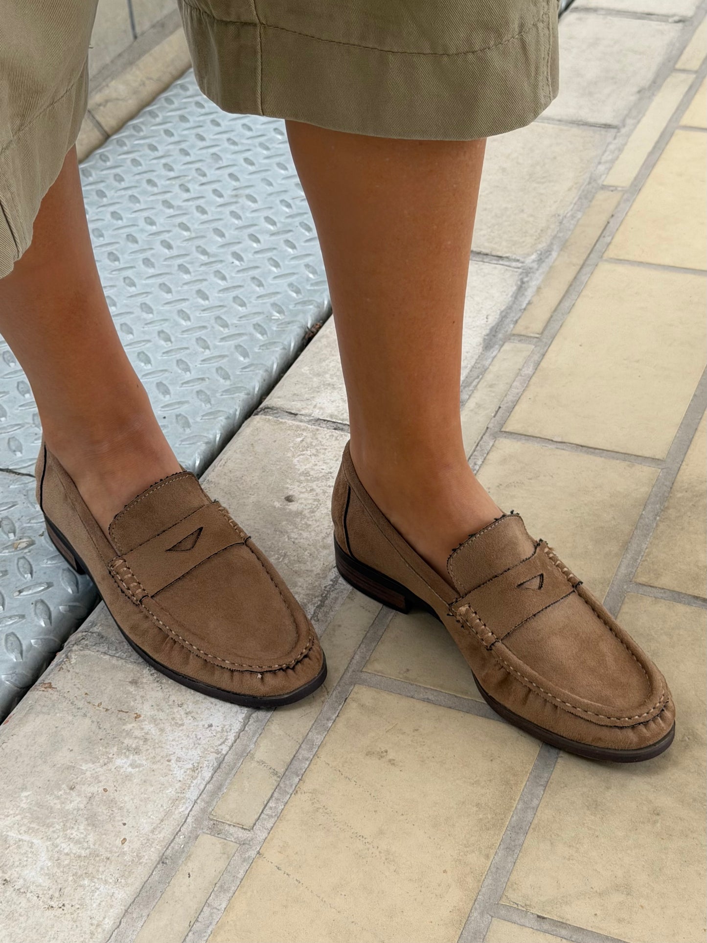 Avelin loafers