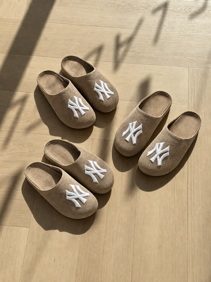 New york yankees clogs