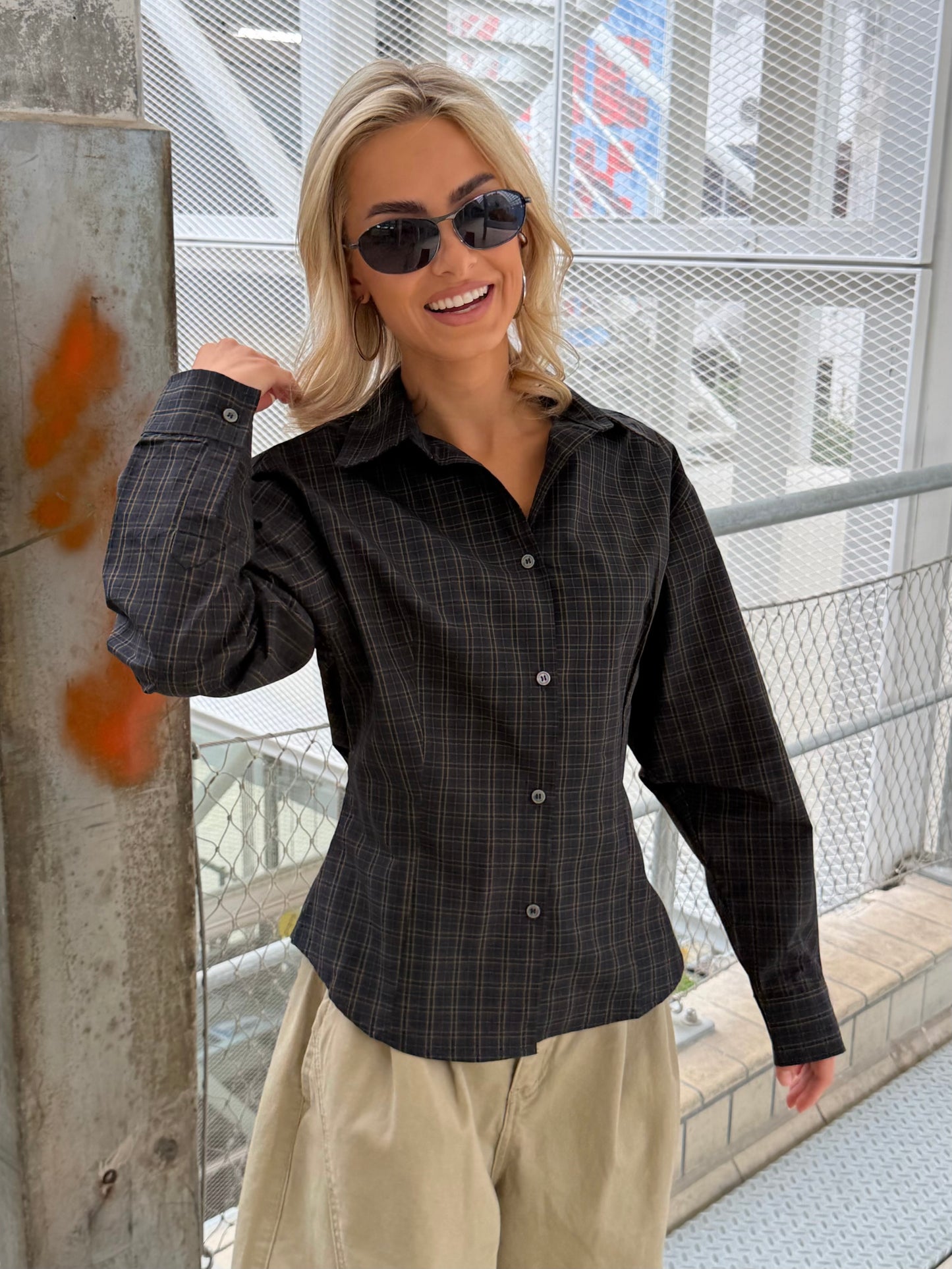 Swan blouse