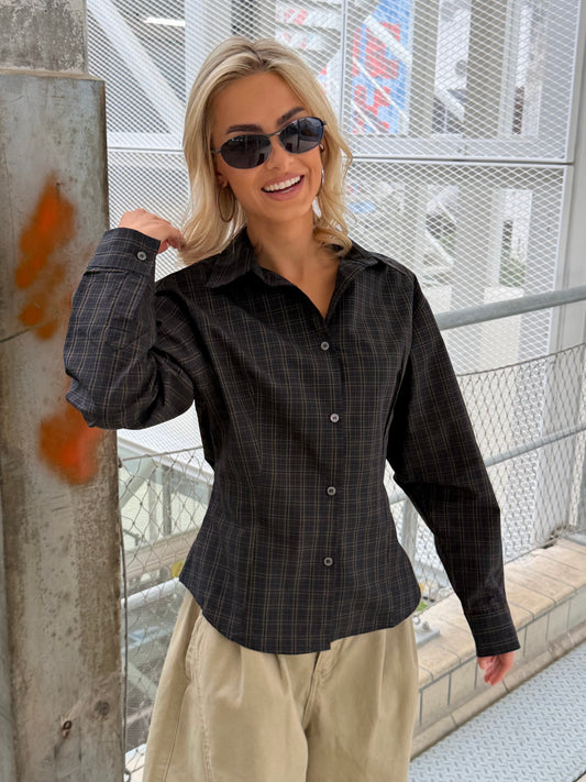 Swan blouse